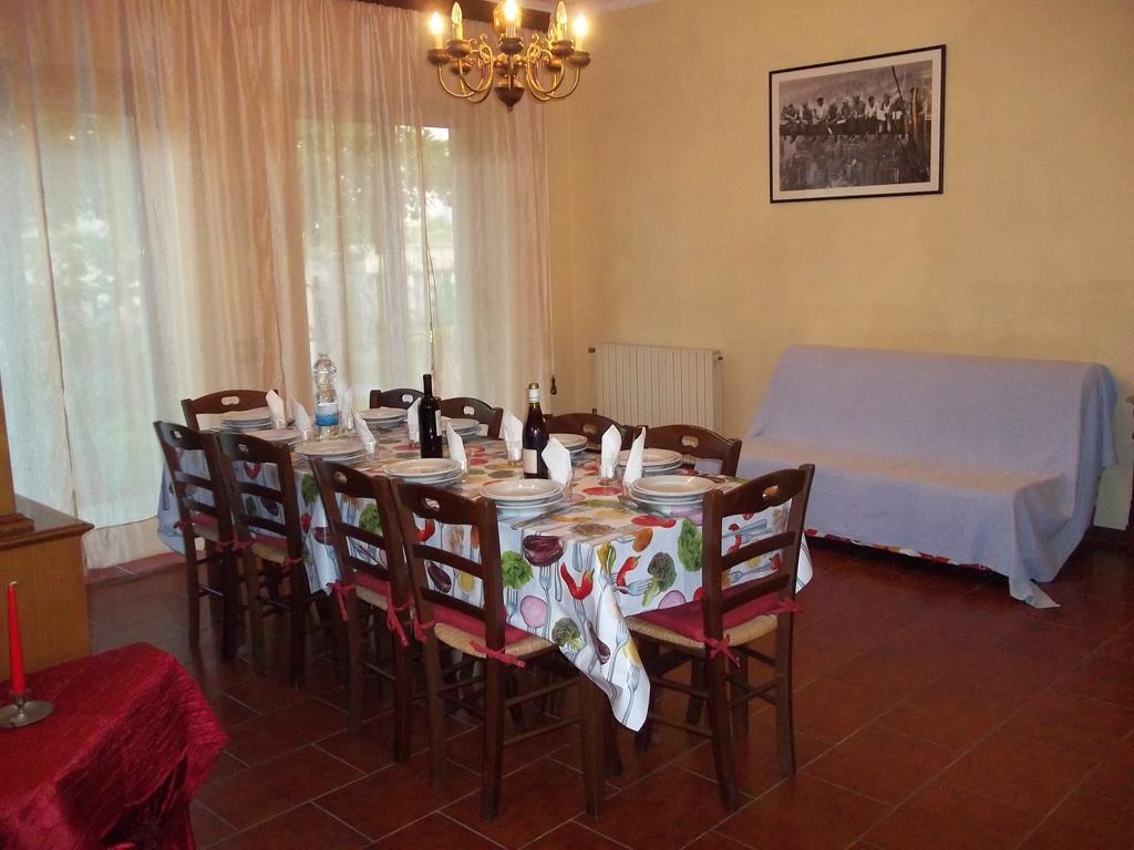 Appartamento Da Benito & Renza Lucca Ruang foto